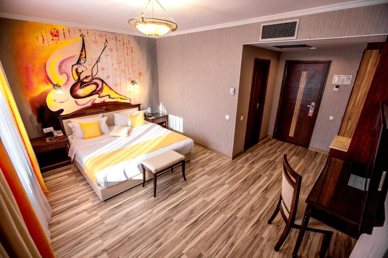Hotel G Empire Astana Exteriér fotografie